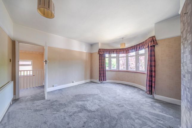34, Rochester Way, London photo 4