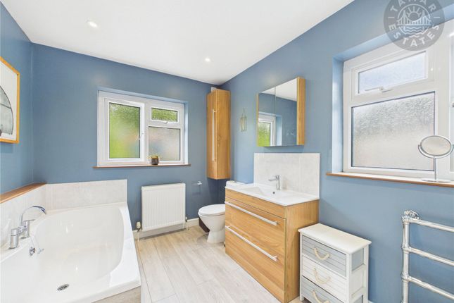 5, Clifton Terrace, Cornwall photo 4