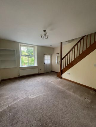 4, Nelson photo 2
