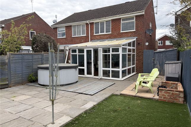 5, Oaklands, Northampton photo 2