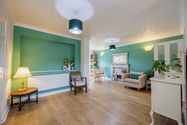 58 Rockhingham Close-26