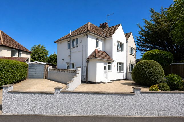 53, Hillingdon Road, Greater London photo 2