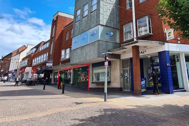 Retail premises to let in Castle Street, Hinckley