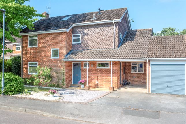 Thumbnail Detached house for sale in Wood End, Crowthorne, Berkshire