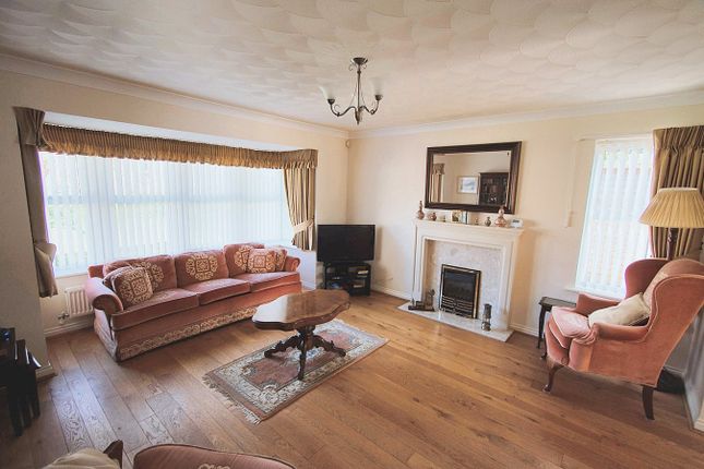 6, Coed Y Crwys, Swansea photo 4