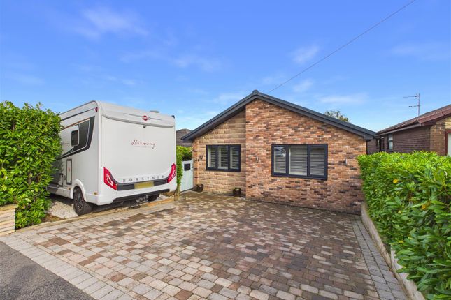 2-bed bungalow on Green Lea, Dronfield, £450,000
