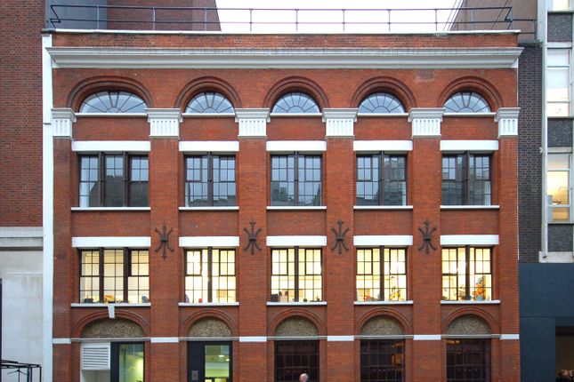 Office to let in The Townhouse Building, Johnson Gardens, 5 St Cross Street, Farringdon