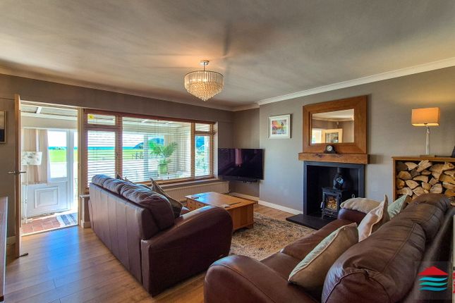 Maesteg, Beach Road, Pwllheli photo 4