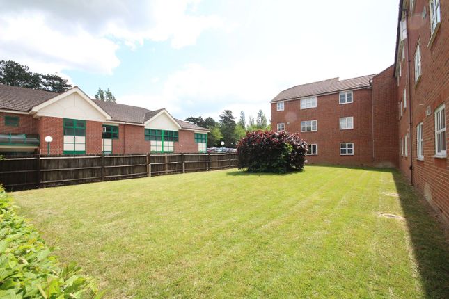 9, Marmet Avenue, Letchworth Garden City photo 4