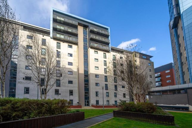 2-bed flat on 4/2 317 Glasgow Harbour Terraces, Glasgow, £250,000