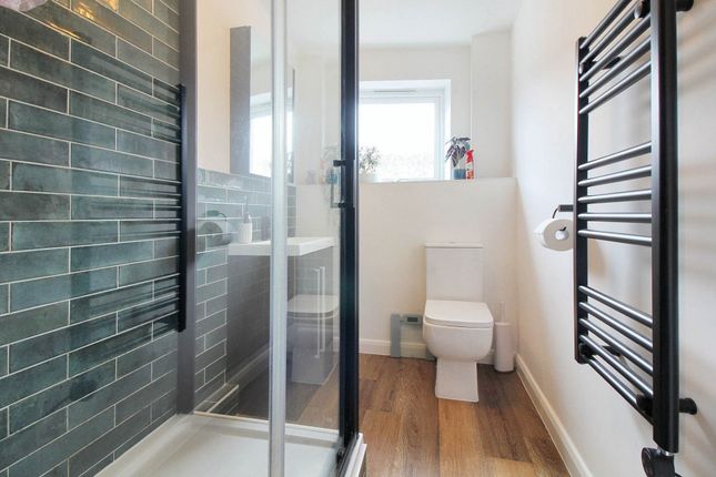 14, Kerr Place, Aylesbury photo 3
