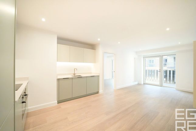 Apartment 1105 Ellipse House,, 2, Eden Place, London photo 2