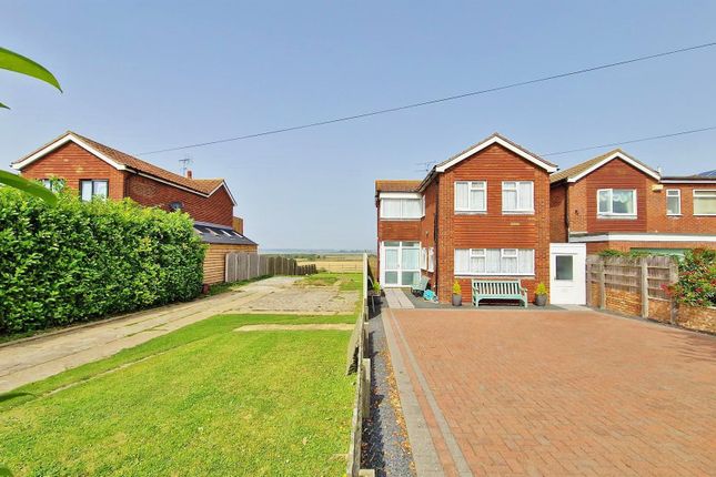 Thumbnail Detached house for sale in Kirby Road, Walton On The Naze