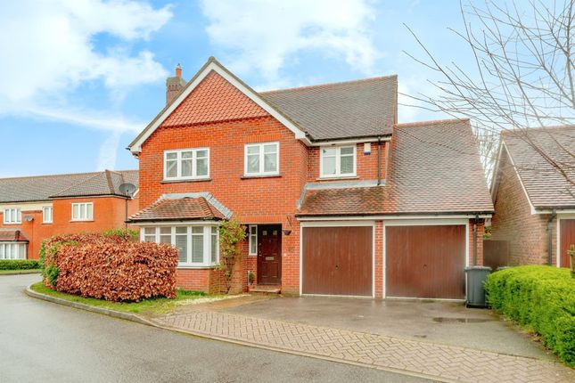 Detached house for sale in St. Francis Gardens, Copthorne, Crawley
