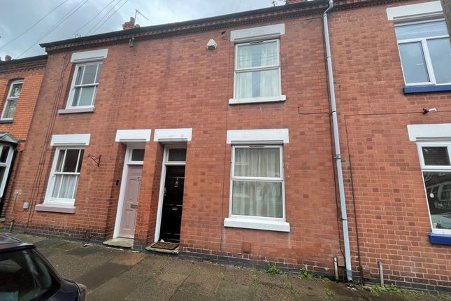 Terraced house to rent in Cradock Road, Leicester