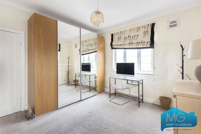 Flat for sale in Nether Close, Finchley, London