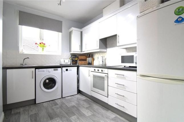 5 Bluewater House, 11, Swan Close, Swindon photo 4