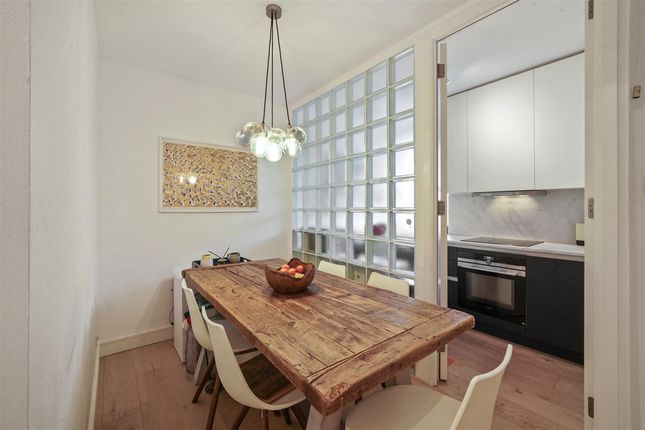 Thumbnail Flat to rent in Southern Row, London