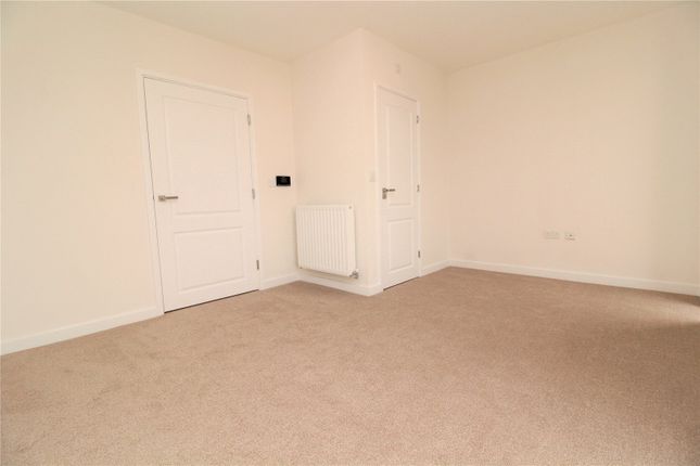 End terrace house to rent in Peregrine Drive, Great Warley