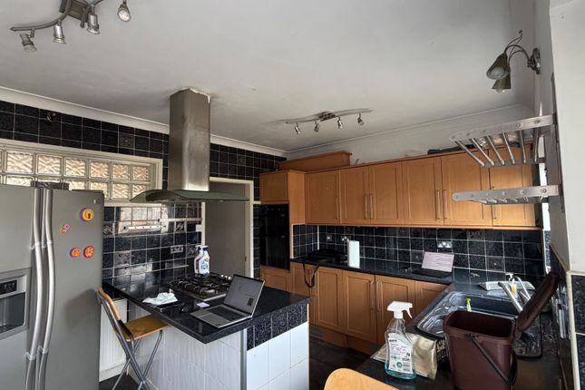 108, Malvern Way, RICKMANSWORTH photo 2