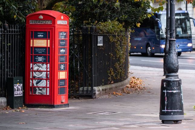 Thumbnail Commercial property to let in Telephone Kiosk, Opposite 23 Russell Square, London