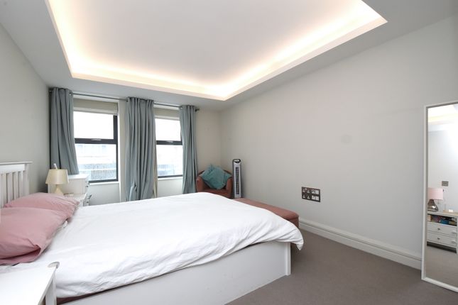 Flat for sale in Russell Houseflat 2, Russell House, 1A Chesterfield Grove