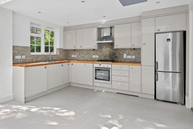 75, Clarence Way, Camden photo 3
