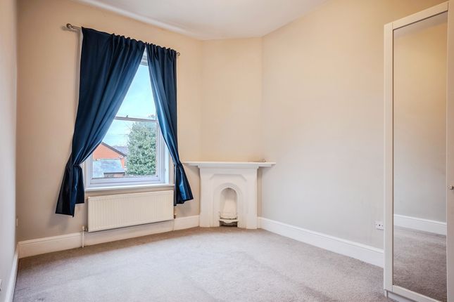 Flat 5, Yew Tree Court, 198, Whitecross Road, Hereford photo 3