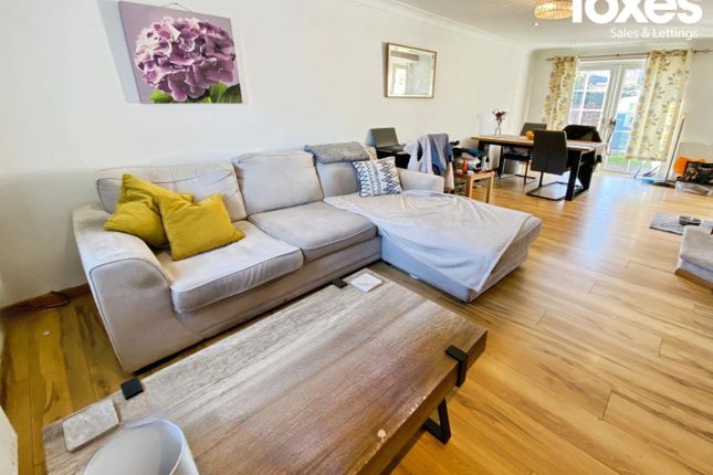 29 Sway Gardens, Bournemouth, Dorset photo 2