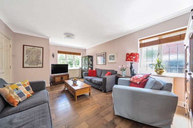 1 Parkside Terrace,, Willow Walk, Orpington photo 2