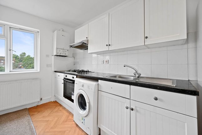 19d, Eastdown Park, London photo 4