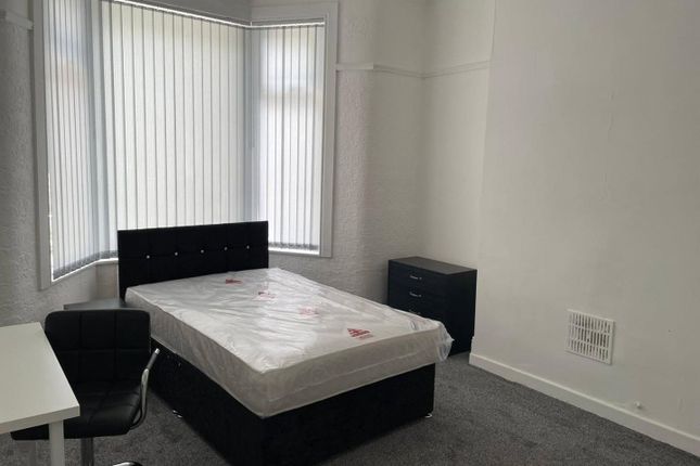 Bedroom 1.Jpeg