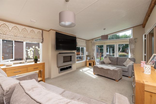 Lodge 12A The Orchard, Nethercoull, Auchterarder photo 5