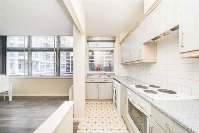 Apartment 202, Metro Central Heights, 119, Newington Causeway, London photo 3