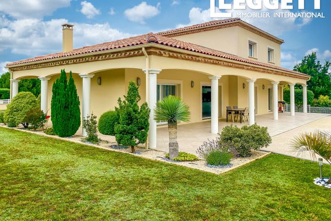 Villa for sale in Puycornet, Tarn-Et-Garonne, Occitanie