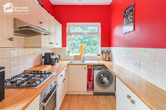 Flat 4, 19, Saunders Street, Southport photo 4