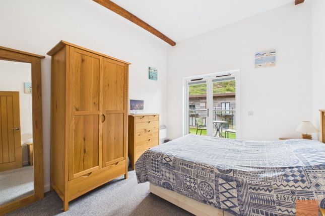 Porthtowan,27 Towan Valley, Redruth photo 3