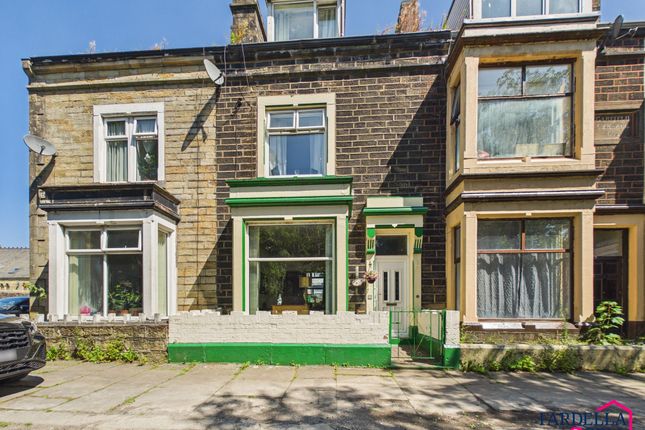 3-bed terraced on 2 Thursby Square, Burnley, £90,000