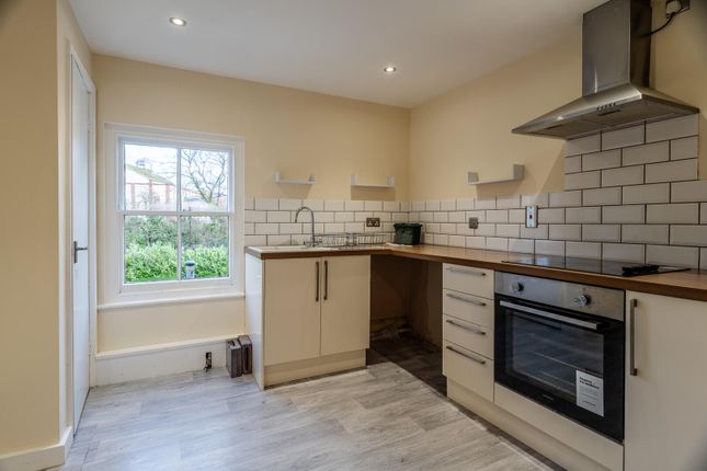 Flat 5, Granville, Park Terrace, Llandrindod Wells photo 2