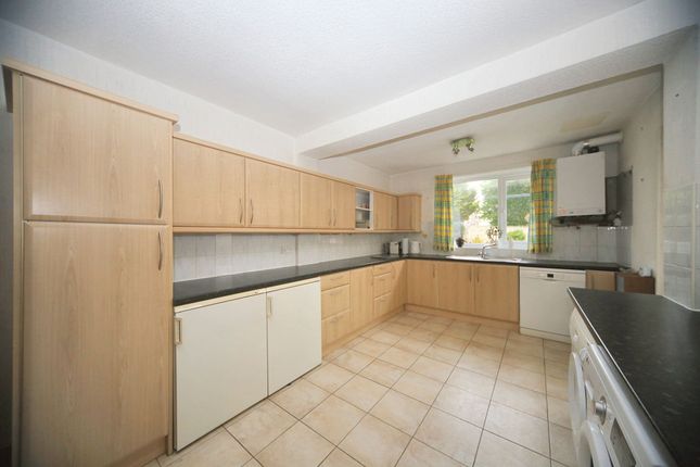 22 Park Avenue, Wigan photo 3