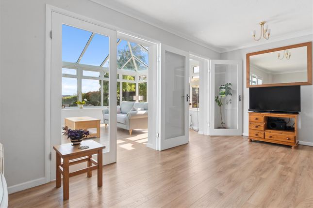 89, West End, Kemsing photo 2