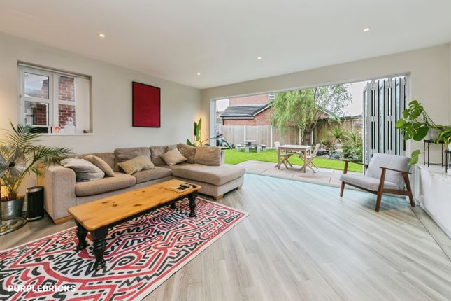 Coalport Drive, Winsford photo 2