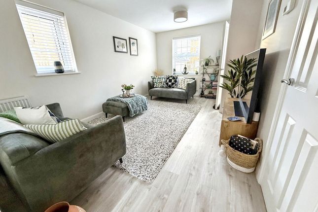 42, Ivy Drive, Cramlington photo 2