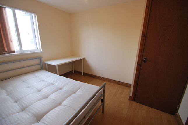 Monthermer Road, Cardiff photo 5