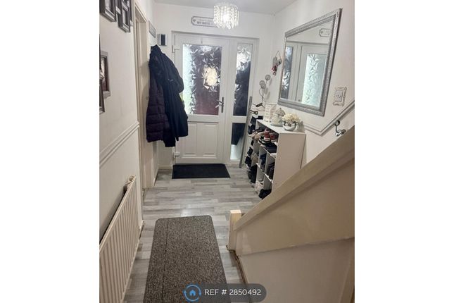 Ballards Walk, Basildon photo 5