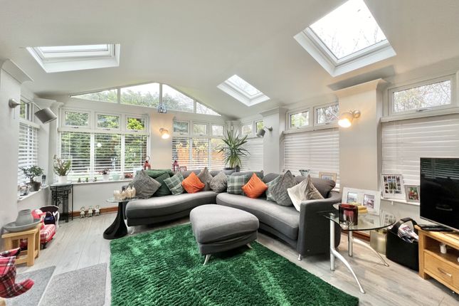 17, Meadows Avenue, Thornton photo 3