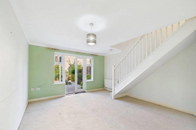 3, Flavius Way, Essex photo 2