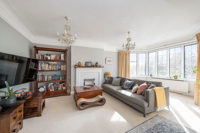 Flat for sale in Gonville House, Manor Fields