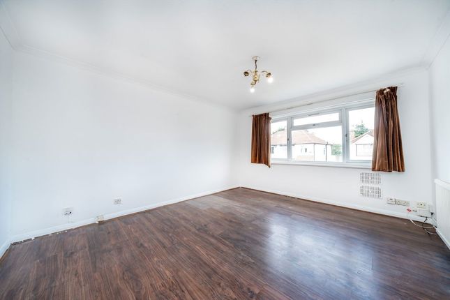 70, Sutton Road, Hounslow photo 3