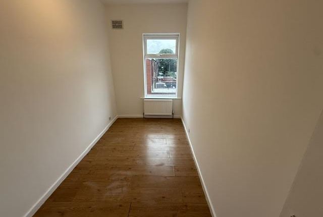3, Howgill Street, Manchester photo 5